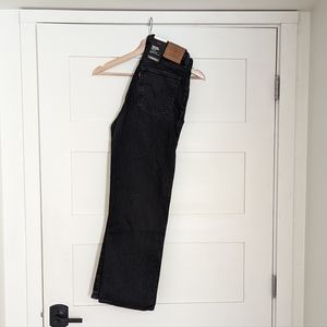 NWT Levi's Ribcage Straight Ankle 29